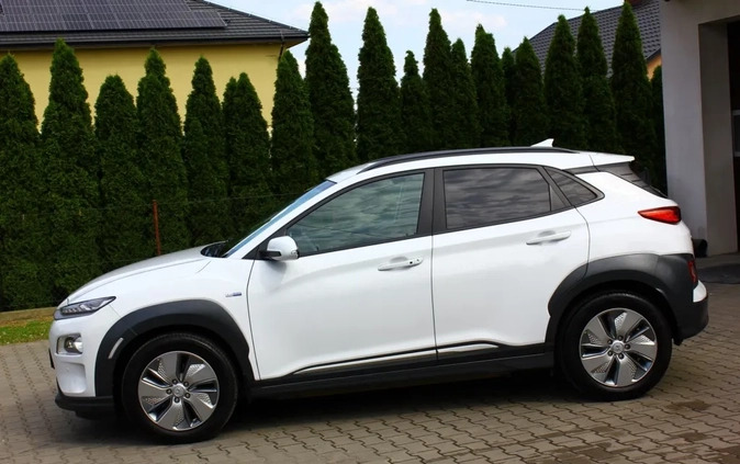 Hyundai Kona cena 92900 przebieg: 32000, rok produkcji 2020 z Dobrzyń nad Wisłą małe 742